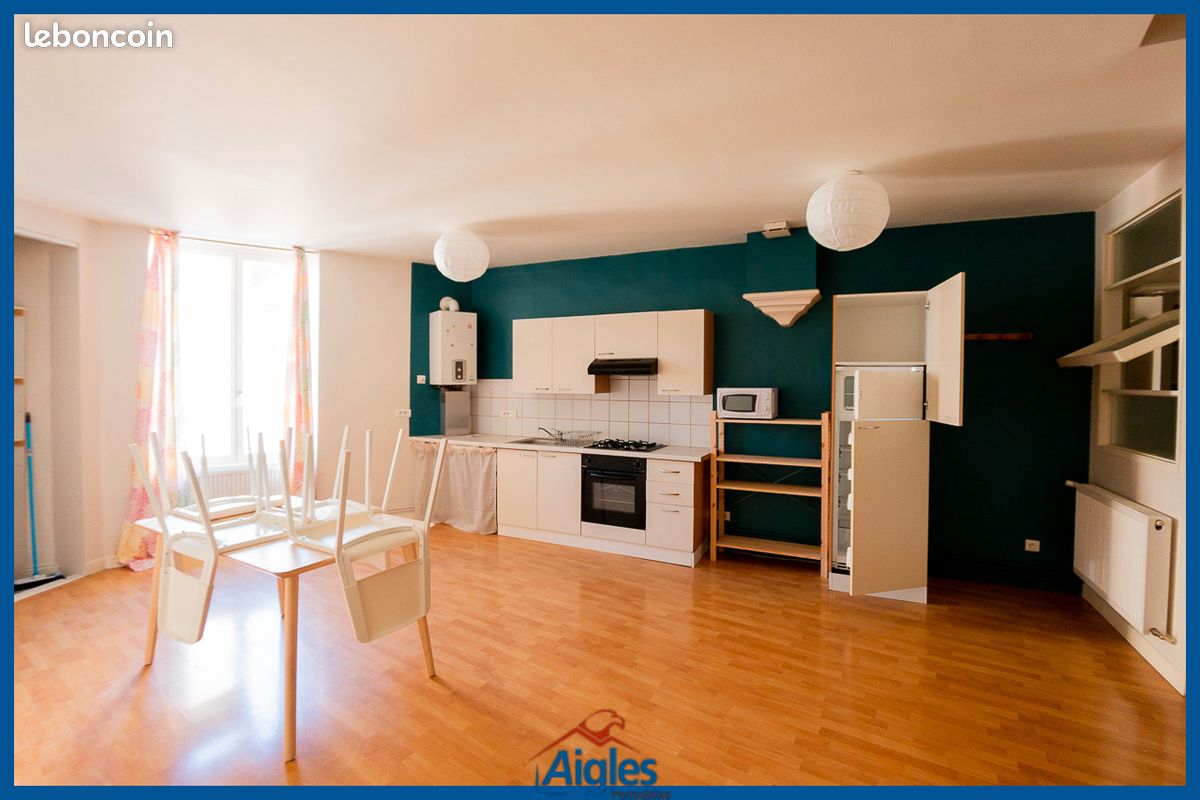 Appartement 2 pièces 46 m² · à Issoire · 46 m² · 495 €