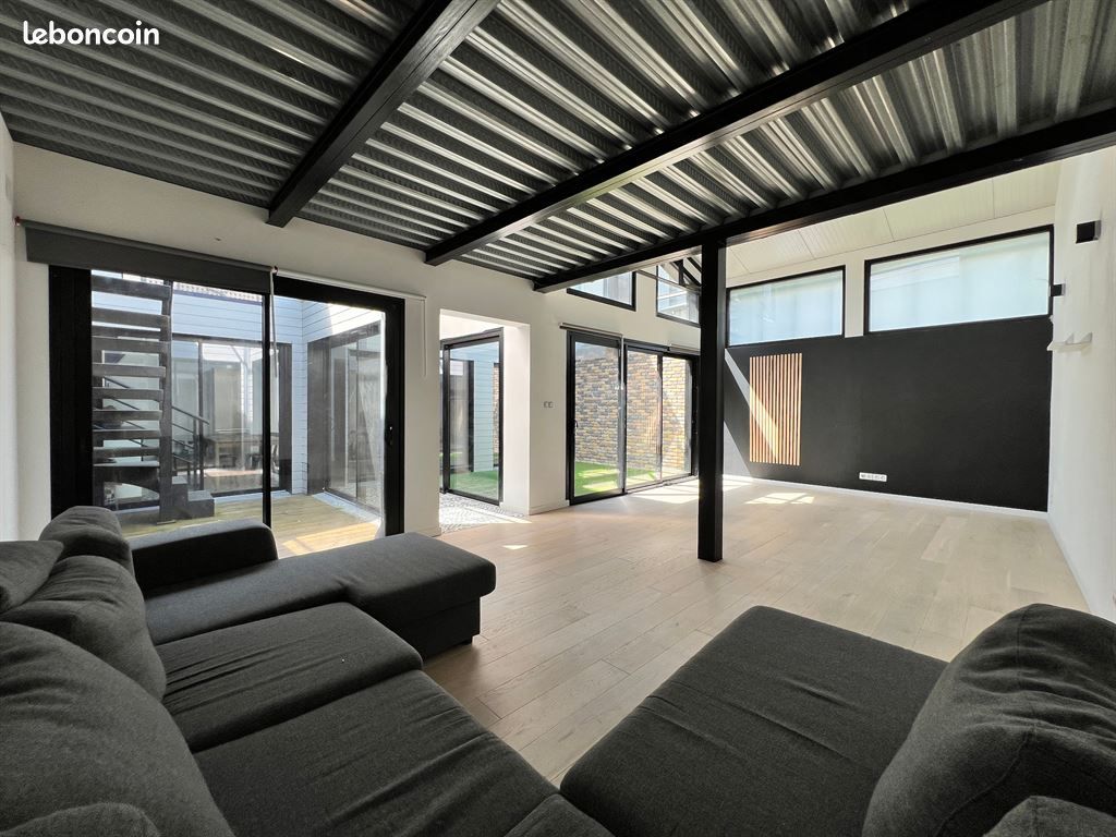 Maison 7 pièces 130 m² · à Reims · 130 m² · 2 000 €/mois
