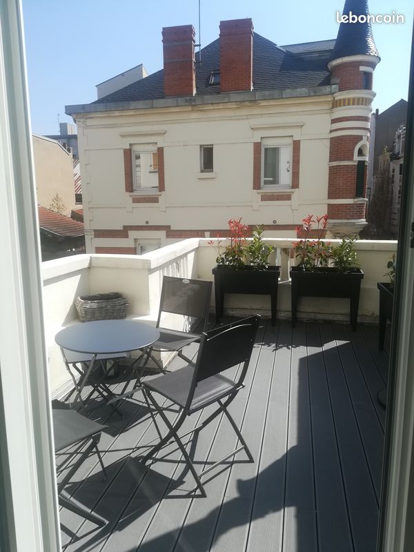 Appartement meublé avec terrasse (image 1)