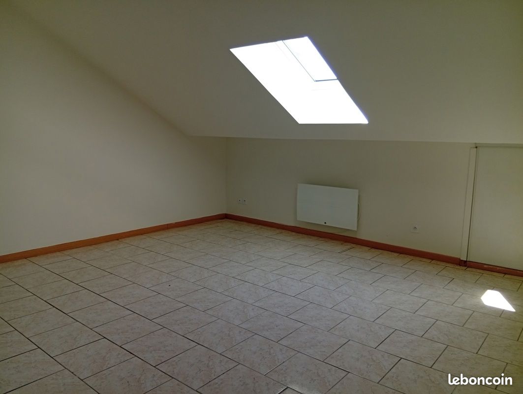 Appartement a louer vierzon - 2 pièce(s) - 47 m2 - Surfyn