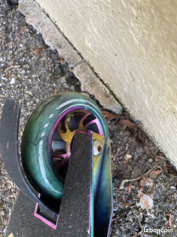 Trottinette Freestyle NKD Fuel - Neo Chrome / Arc-en-ciel (image 7)