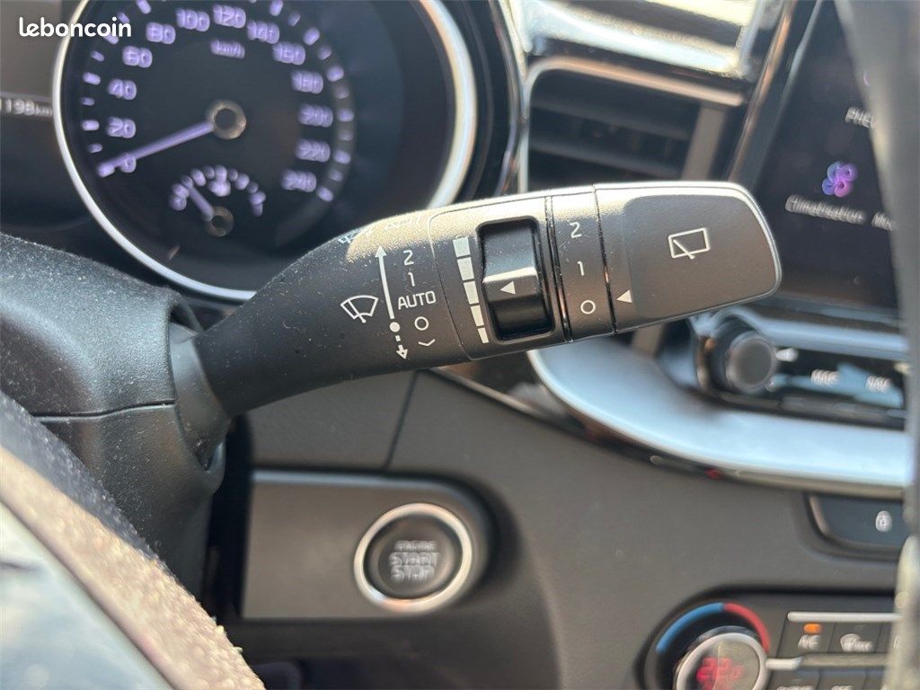 Kia Xceed HYBRIDE RECHARGEABLE 1.6 GDI 141CH DCT6 Active (image 22)