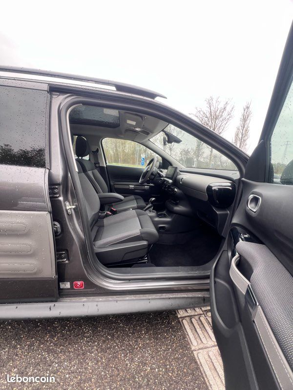 Citroen c4 Cactus 1.2 thp 110 cv 10500 km. 1 er main Garantie 12 Mois (image 4)