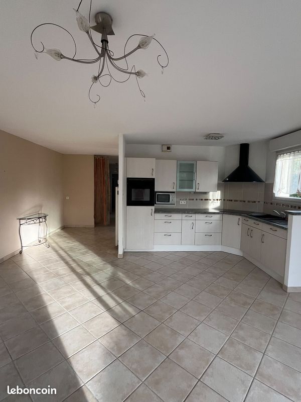 Appartement 3 pièces 68 m² · à Saint-Jean-de-Boiseau · 68 m² · 860 €/mois