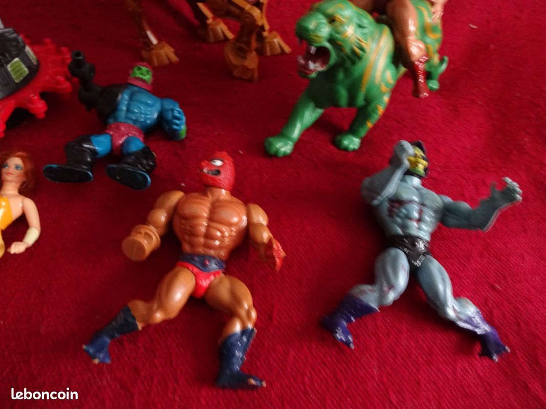 FIGURINE MOTU LES MAÎTRES DE L'UNIVERS CHEVAL STRIDOR DE