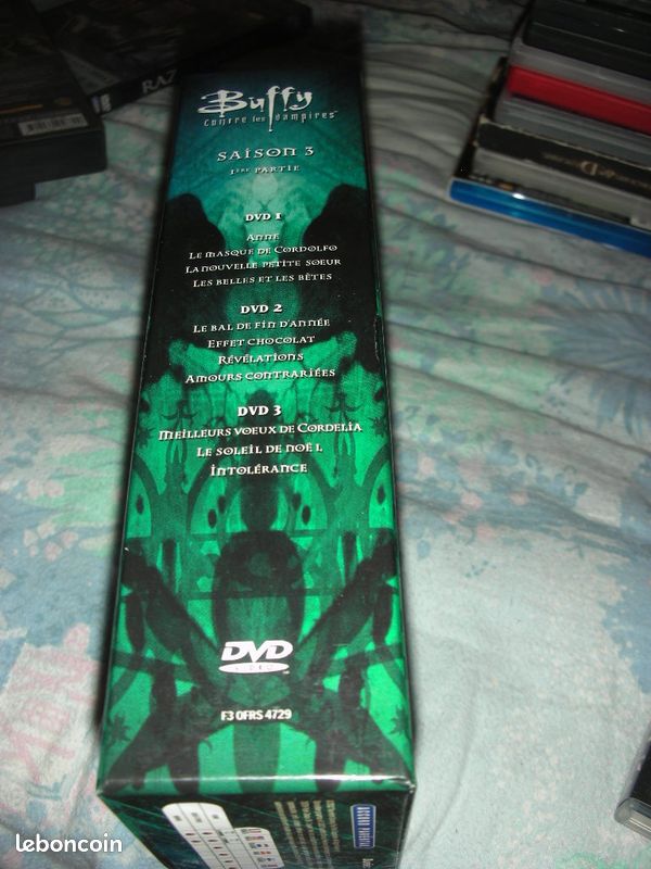 Vent 3 dvd buffy saison 3 parti1 au pris de 7 euros livraison mondiale relais 3 euros (image 7)