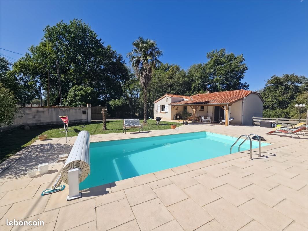 Maison 5 pièces 138 m² · à Laplume · 138 m² · 296 000 €