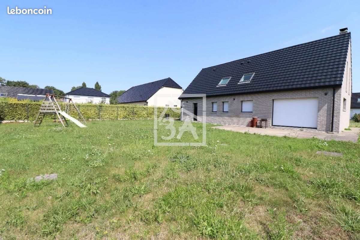 Maison 6 pièces 137 m² · à Calais · 137 m² · 407 550 €