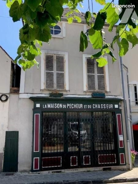 Immeuble 93 m² · à Puiseaux · 93 m² · 74 500 €