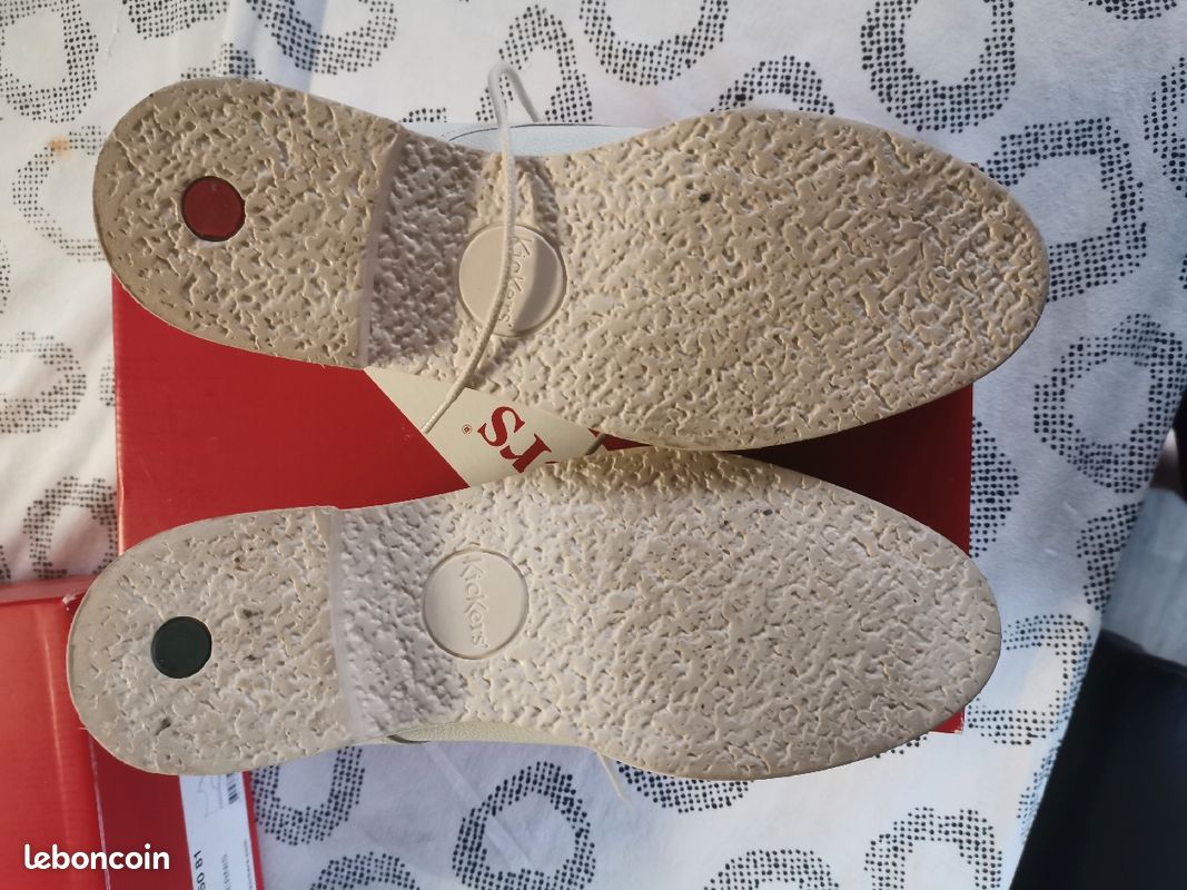 Derbys Kickers blanc cassé taille 39 (image 3)
