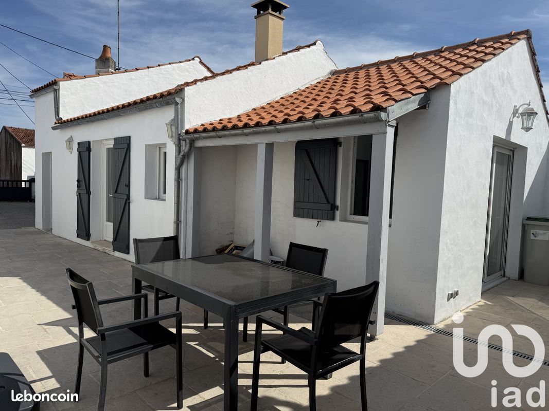 Maison 6 pièces 100 m² · à La Guérinière · 100 m² · 369 000 €