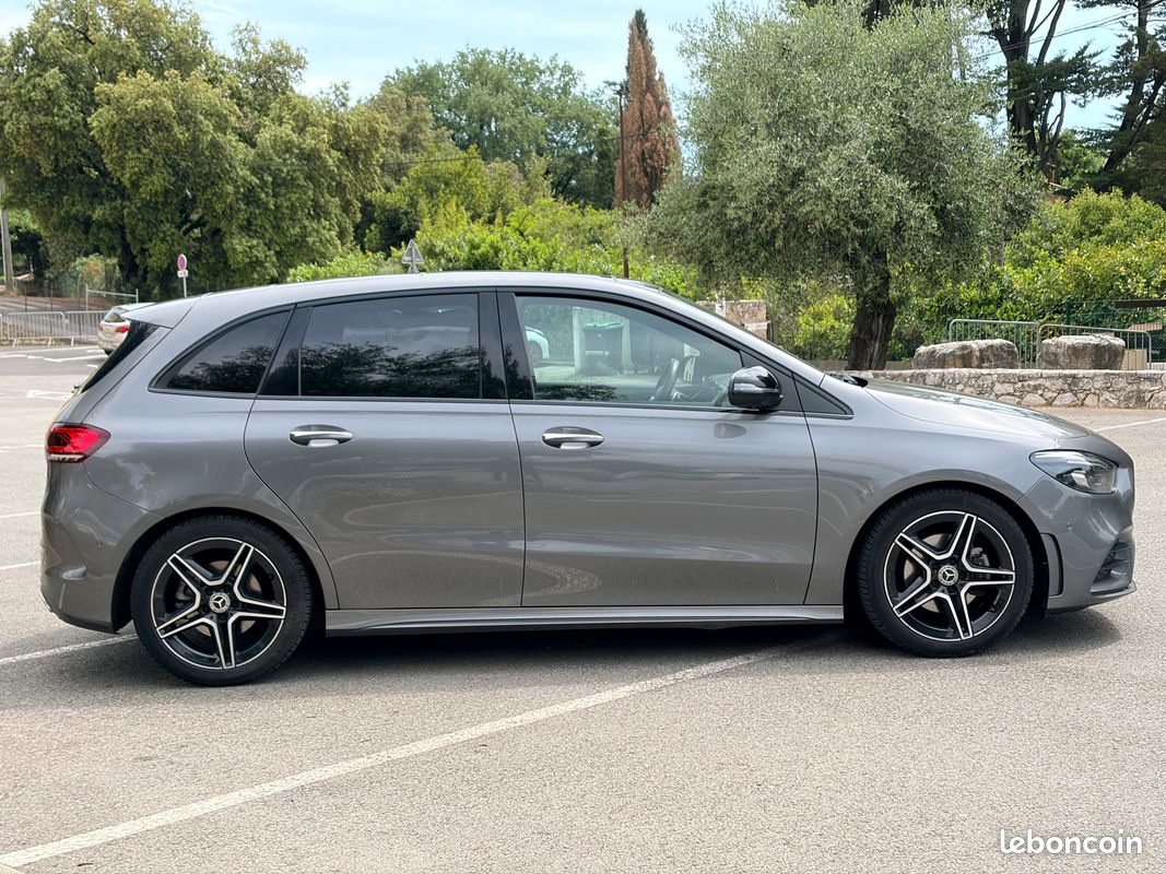 Mercedes Classe B 200 AMG Line - Toit Ouvrant / Cam 360 / Réalité Augmentée (image 2)