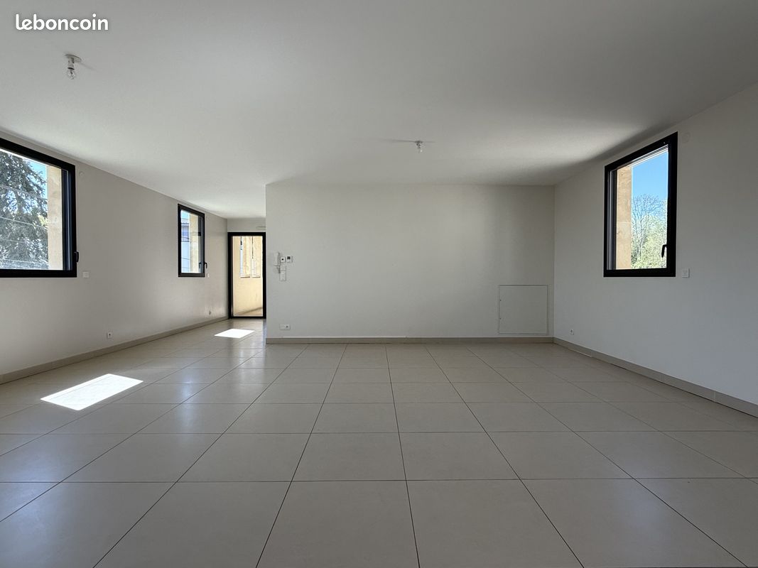 Appartement 4 pièces 144 m² · à Châtel-Saint-Germain · 144 m² · 319 000 €