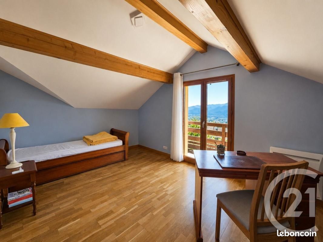 Maison 8 pièces 243 m² (image 10)