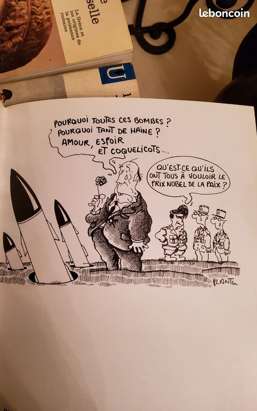 Le petit Mitterrand illustré Plantu très bon état (image 3)