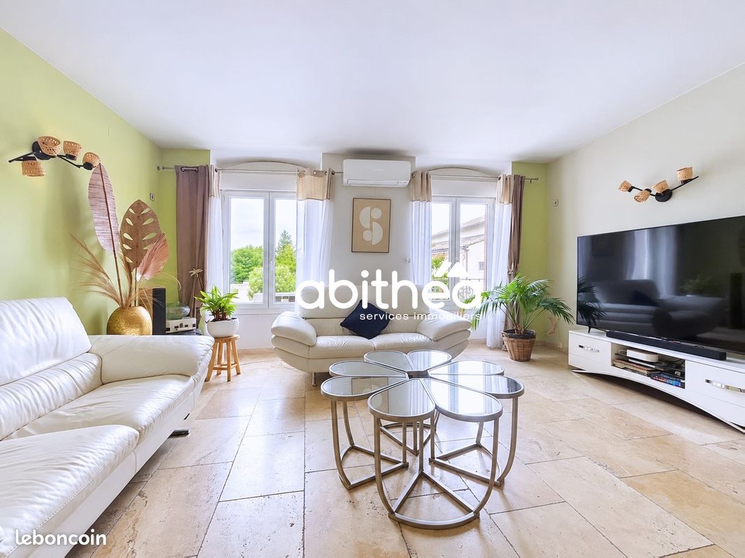 Maison 3 pièces 83 m² · à Monteux · 83 m² · 215 000 €