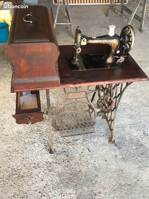 Machine à coudre (image 3)