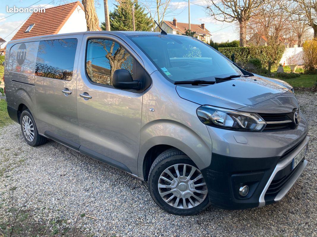 toyota-proace-2-0-d-4d-120ch-double-cabine-approfondie-6-places