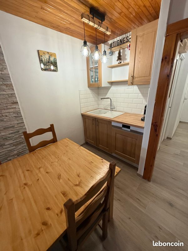 Appartement Traversant Rénové T3 2 chambres Tignes 2100 8 personnes Wifi et Netflix inclus (image 3)
