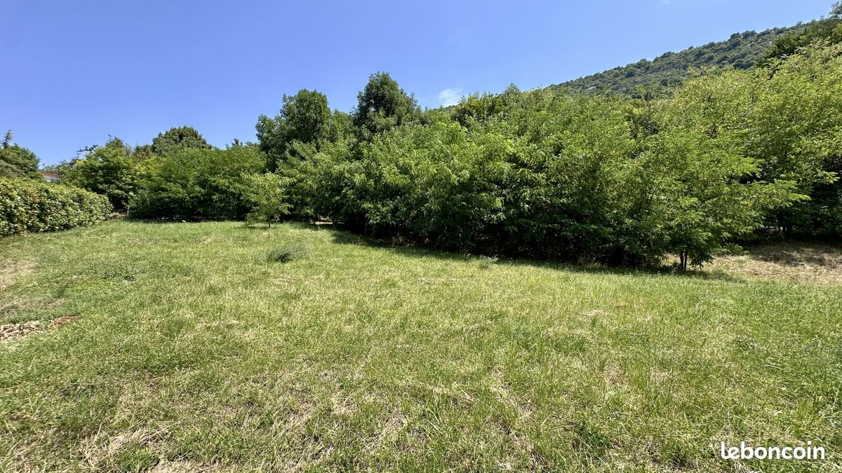 Terrain 937 m² Pont-en-Royans (image 2)