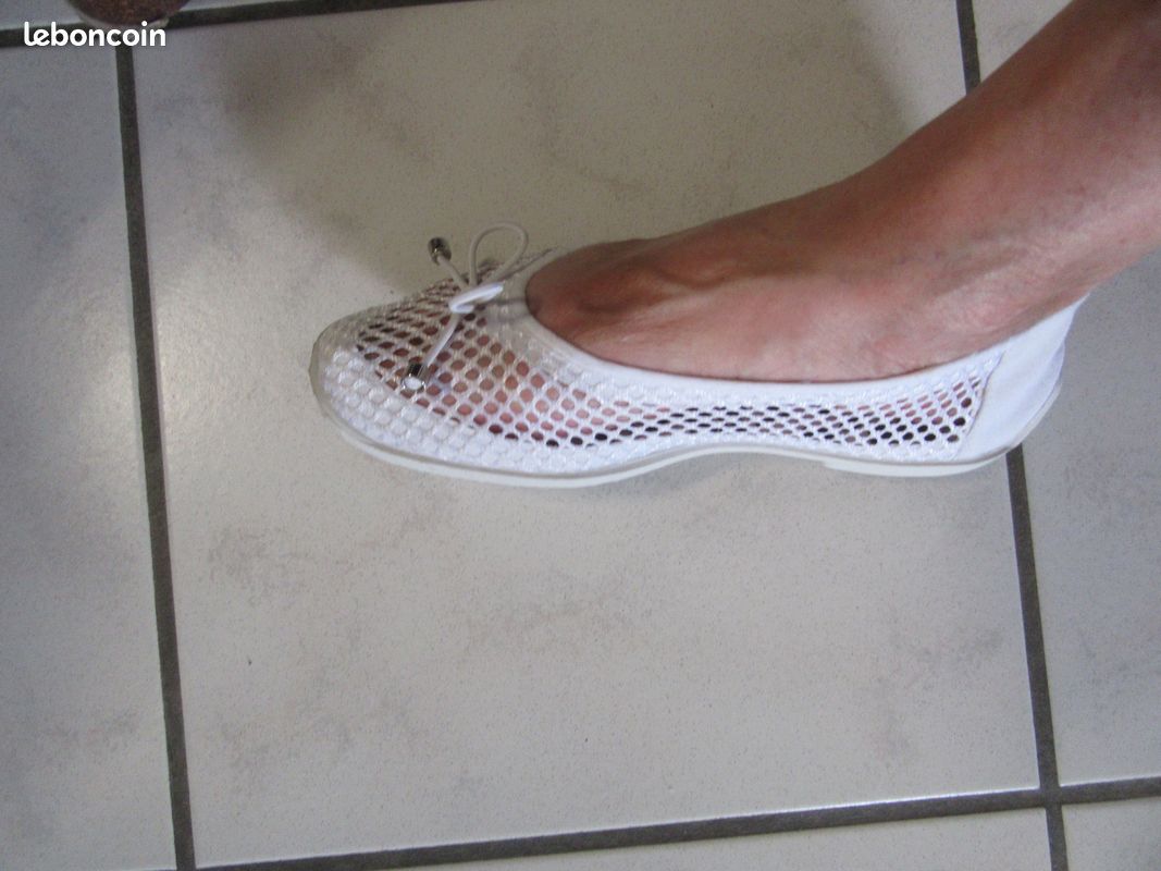 Ballerines blanches été neuves p39 (image 4)