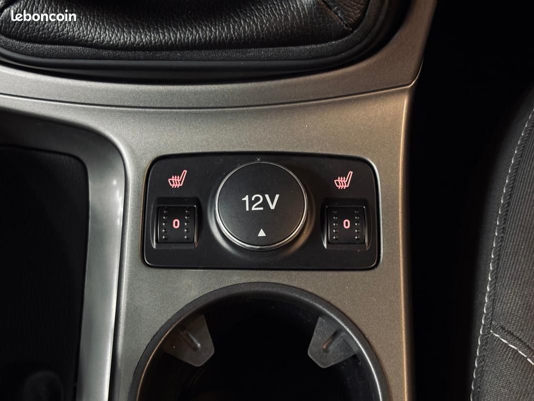 Ford Kuga 1.5 EcoBoost 150 S&S 4x2 Trend DISTRIBUTION OK (image 18)