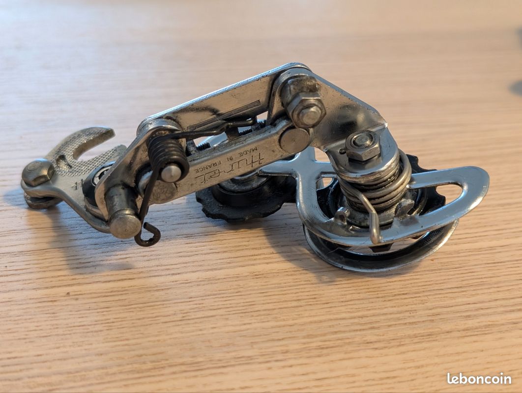 Dérailleur Arrière Huret Svelto, Made In France, Pour Vélo De Course, Complet