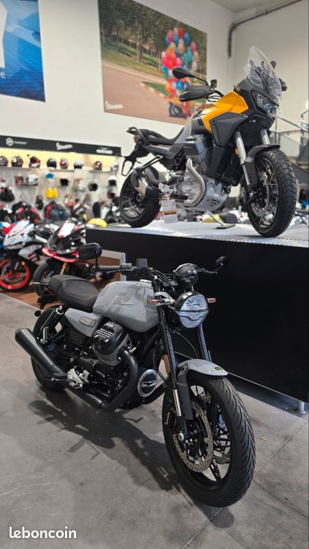 Moto Guzzi V7 Sport 850 A2 (image 3)