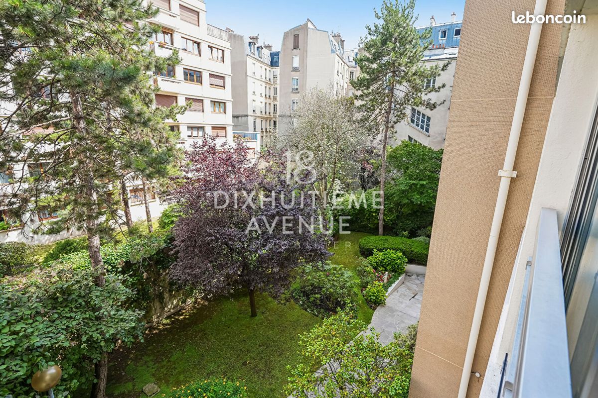 Appartement 1 pièce 24 m² · à Paris · 24 m² · 250 000 €