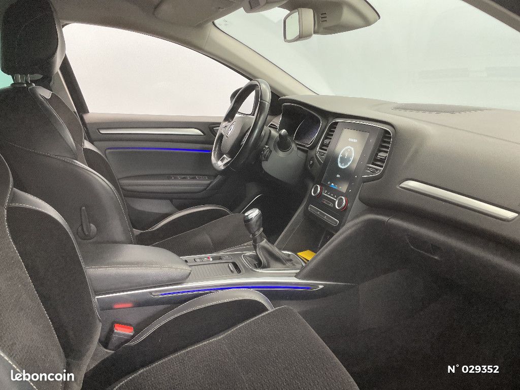 Renault Mégane Estate IV dCi 130 Energy Intens (image 10)