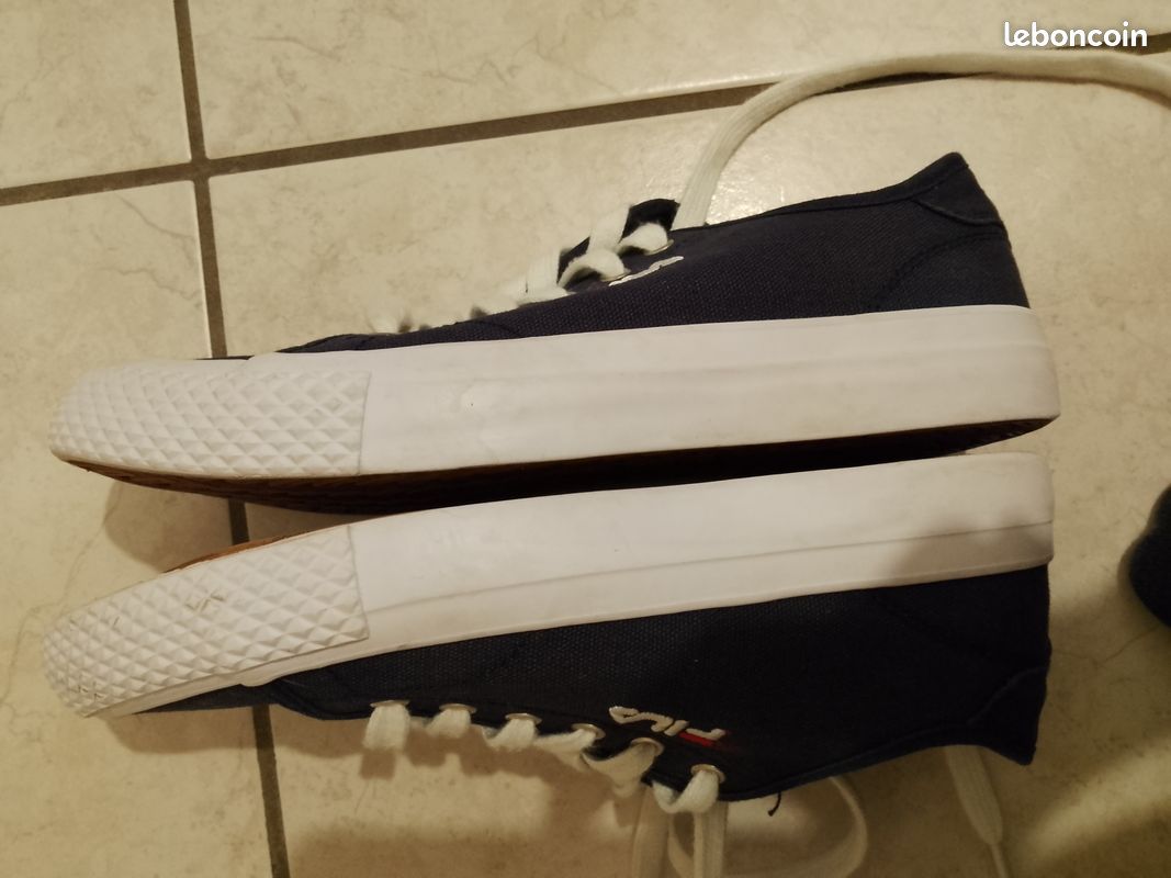 Baskets Fila T38 toile jean bon état (image 3)