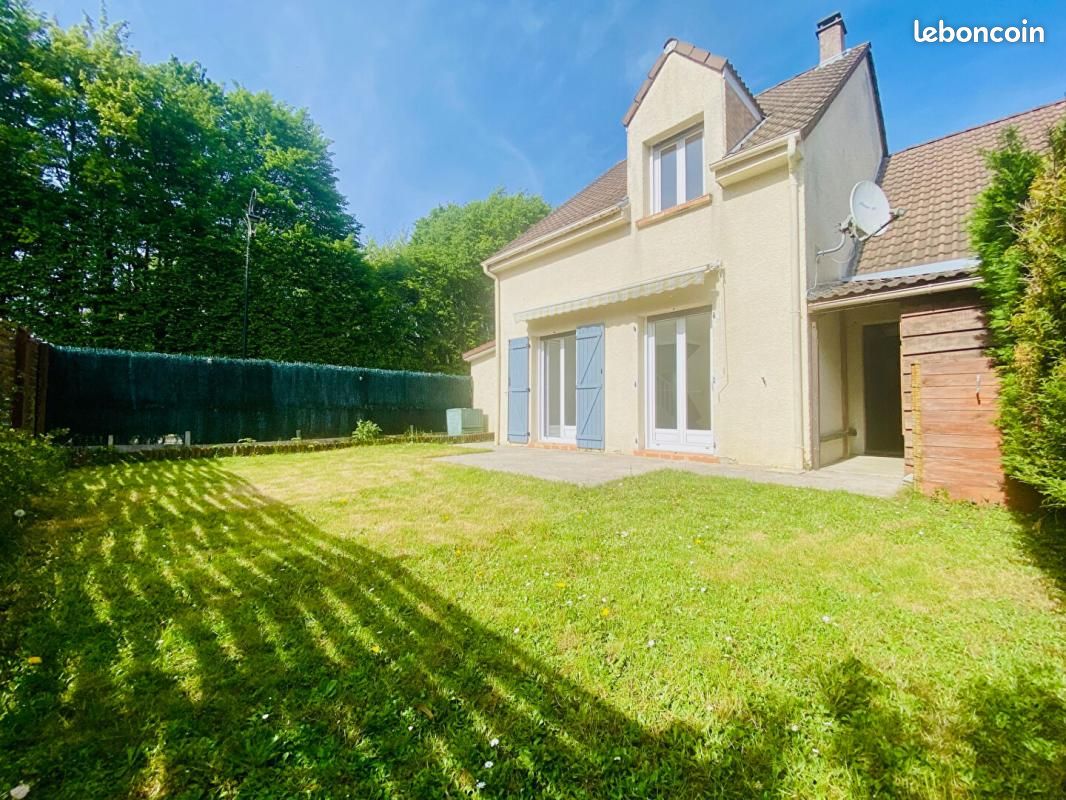 Maison 4 pièces 81 m² · à Croissy-Beaubourg · 81 m² · 375 000 €