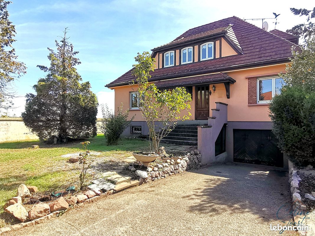 Maison 8 pièces 196 m² · à Widensolen · 196 m² · 479 900 €