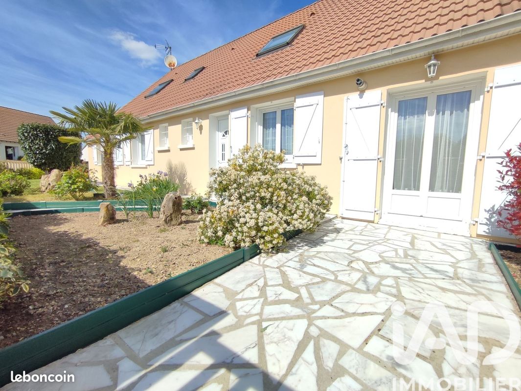 Maison 7 pièces 152 m² · à Chartres · 152 m² · 299 500 €