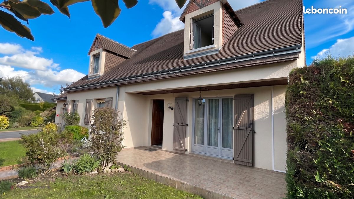 Maison 6 pièces 167 m² à Saint-Cyr-sur-Loire