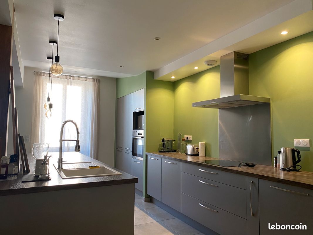 Maison 4 pièces 120 m² · à Saint-Maximin-la-Sainte-Baume · 120 m² · 310 000 €