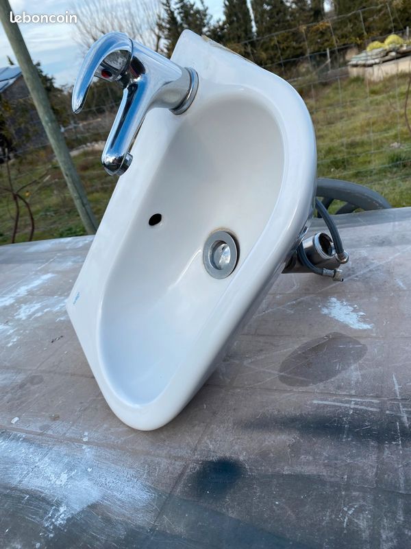 Lave mains (image 2)