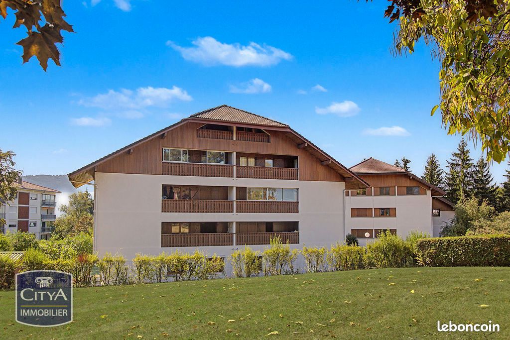 Appartement 5 pièces 105 m² · à Annecy · 105 m² · 380 000 €