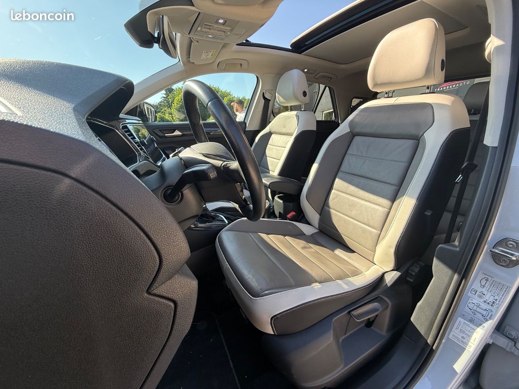 VOLKSWAGEN T-ROC 1.5 TSI 150 EVO Start/Stop DSG7 Carat Exclusive / Entretien Exclusif Volkswagen / Toit Ouvrant (image 5)