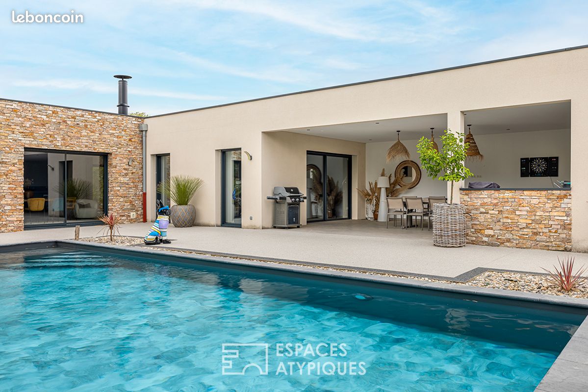 Maison 8 pièces 260 m² · à Meyzieu · 260 m² · 1 190 000 €