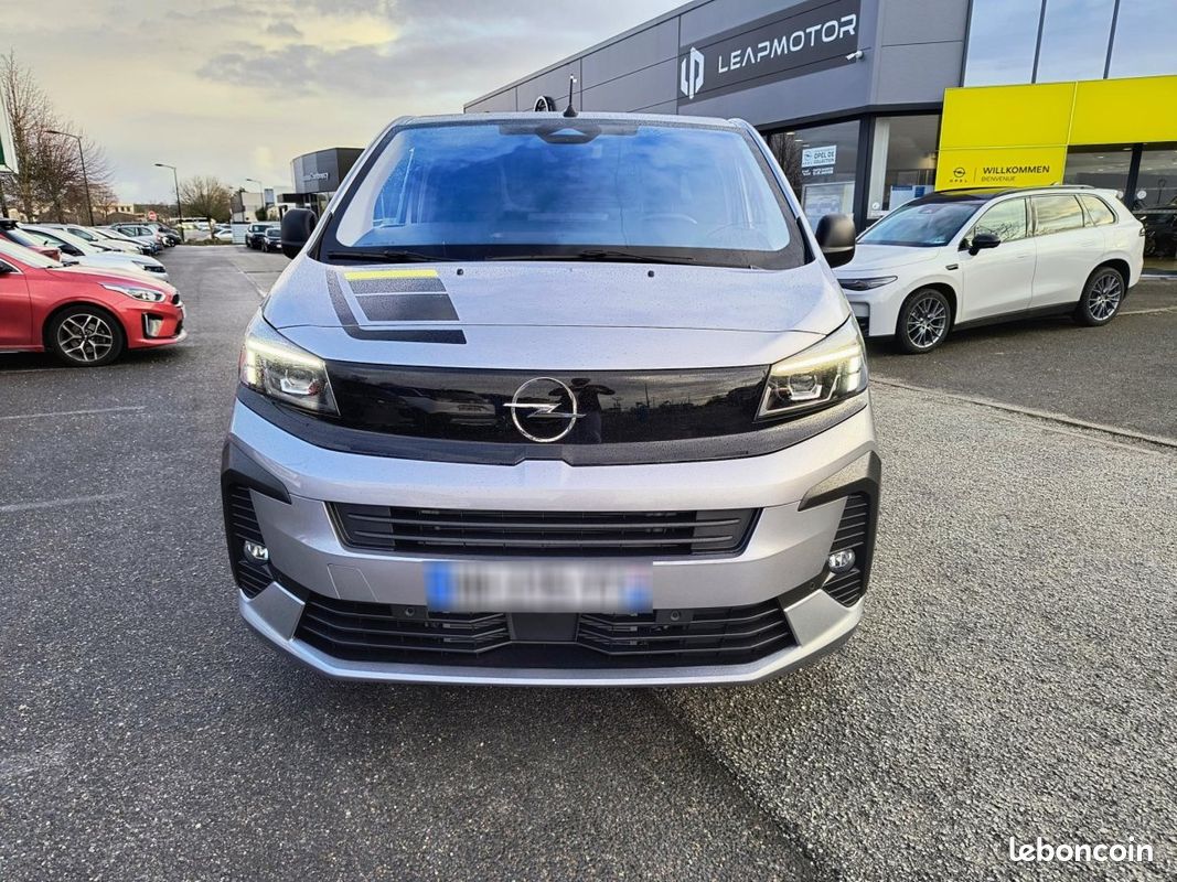 Opel Vivaro (3) M Diesel 180 ch Automatique Sportive (image 2)