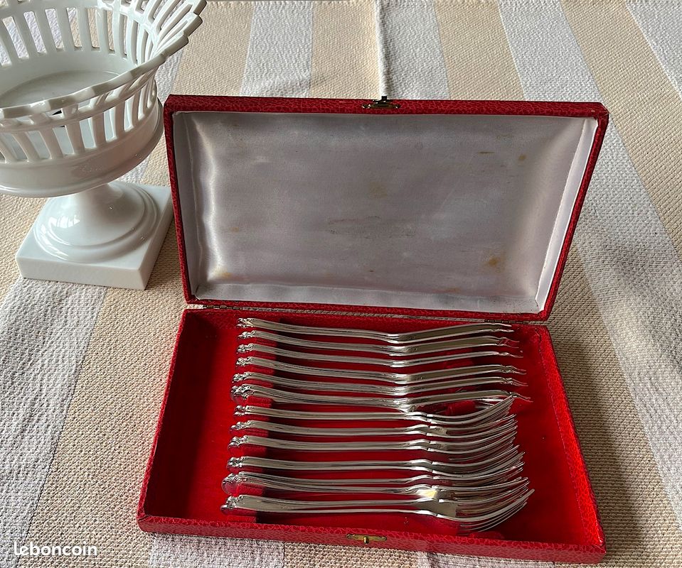 Christofle Cuillères Table Argent Plaqué Modèle Pompadour Silver Silber 2