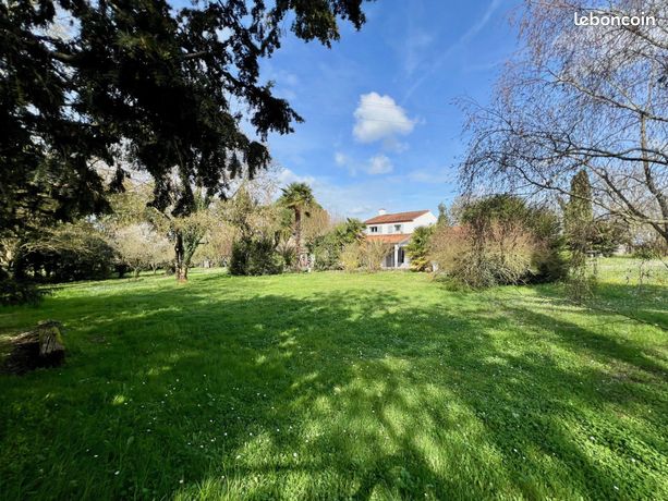 Propriété 8 pièces 202 m²