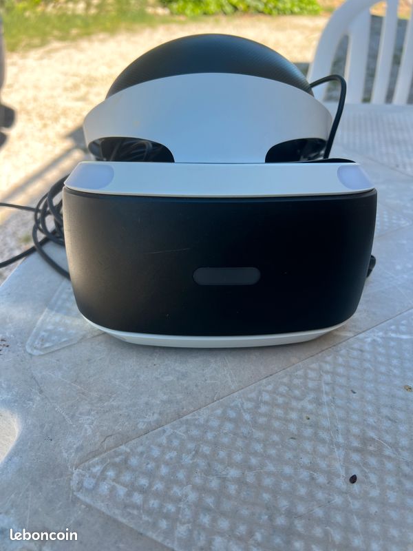 À vendre casque vr PlayStation (image 1)
