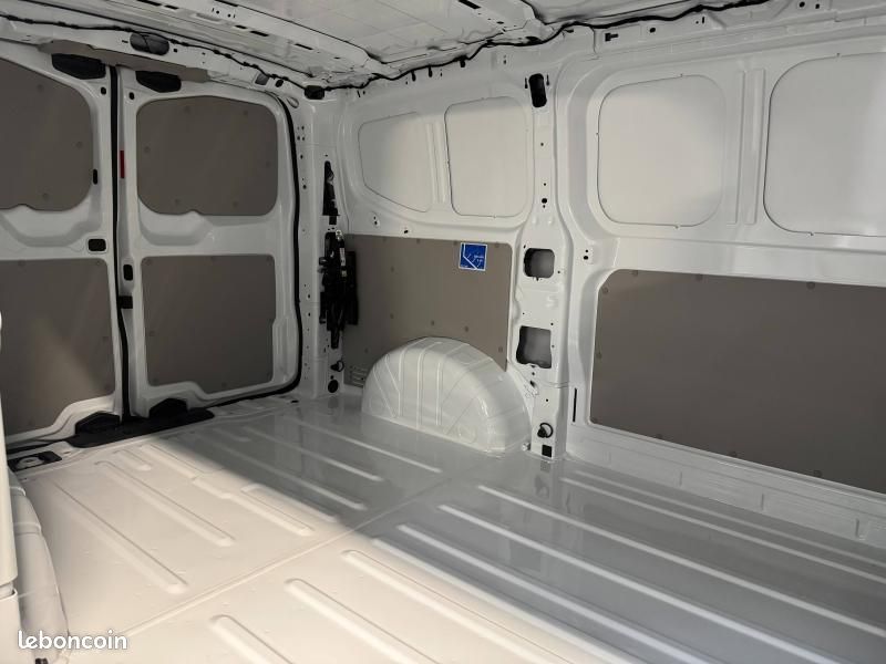 Volkswagen Transporter Fg Van L1 2.0 TDI 150ch (image 10)