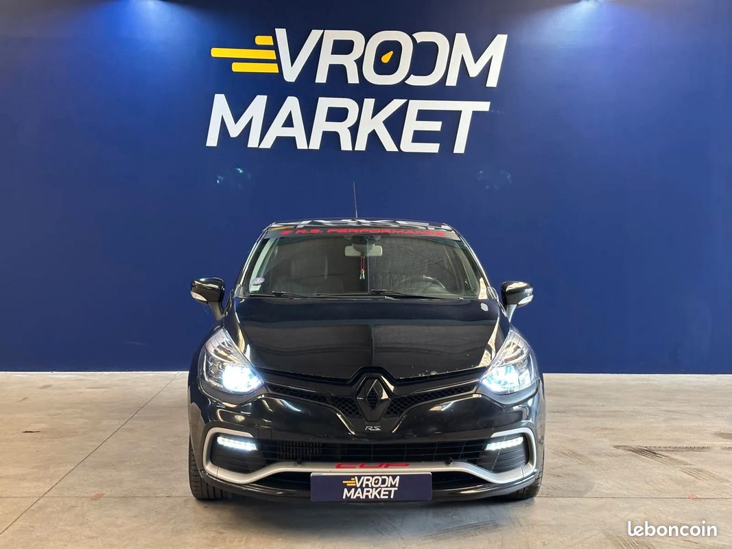 RENAULT Clio 4 / IV 1.6 200ch RS CUP - 2014 - 158 000 km (image 8)