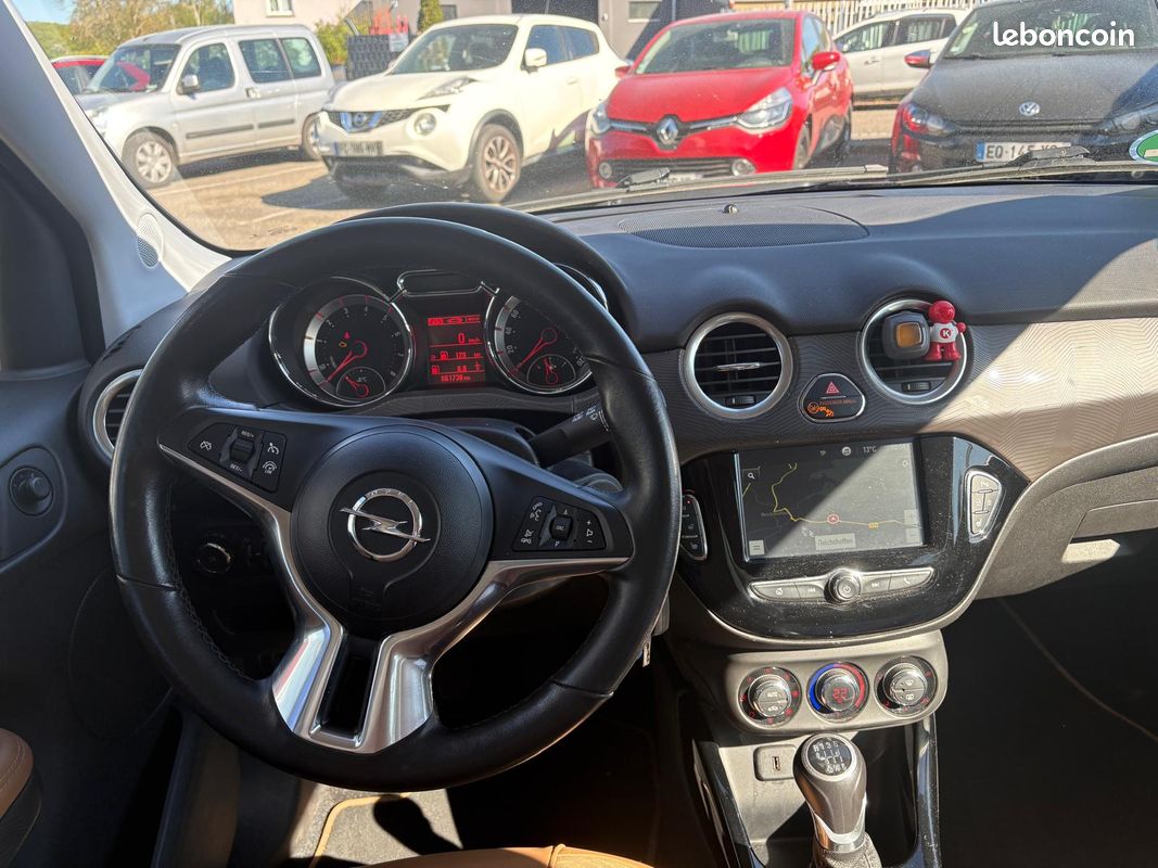Opel adam 1.4 twinport 87ch unlimited (image 4)