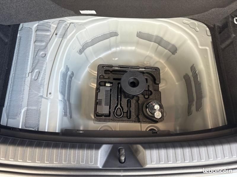 Audi A1 Sportback 30 TFSI 116ch S line S tronic 7 (image 10)