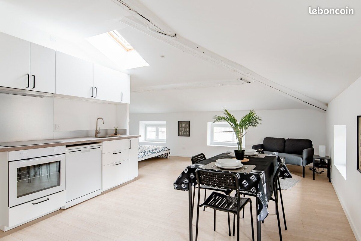 Appartement 1 pièce 30 m² · à Saint-Étienne · 30 m² · 550 €