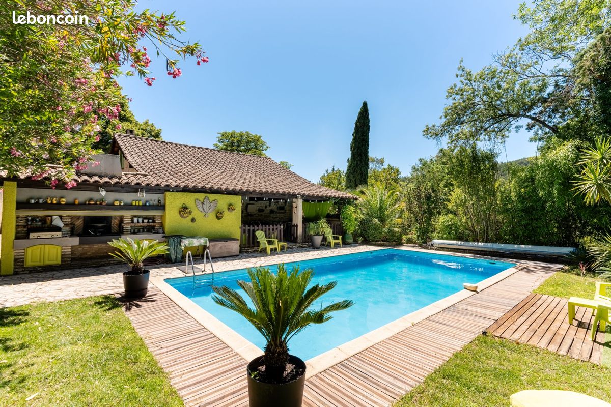 Maison 8 pièces 232 m² · à Lamalou-les-Bains · 232 m² · 515 000 €